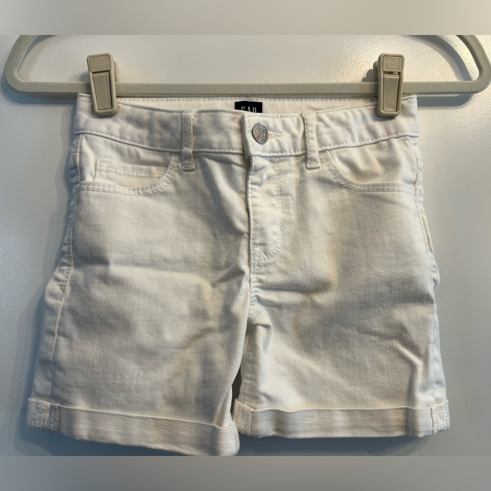 Gap girls white denim shorts